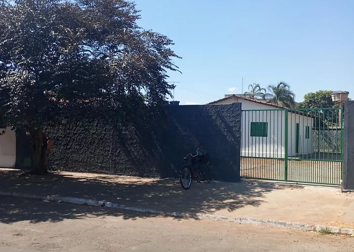 Pousada III Poderes Trindade 