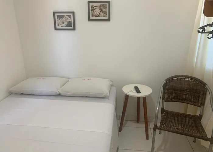 Pousada Ana Rosa Trindade 